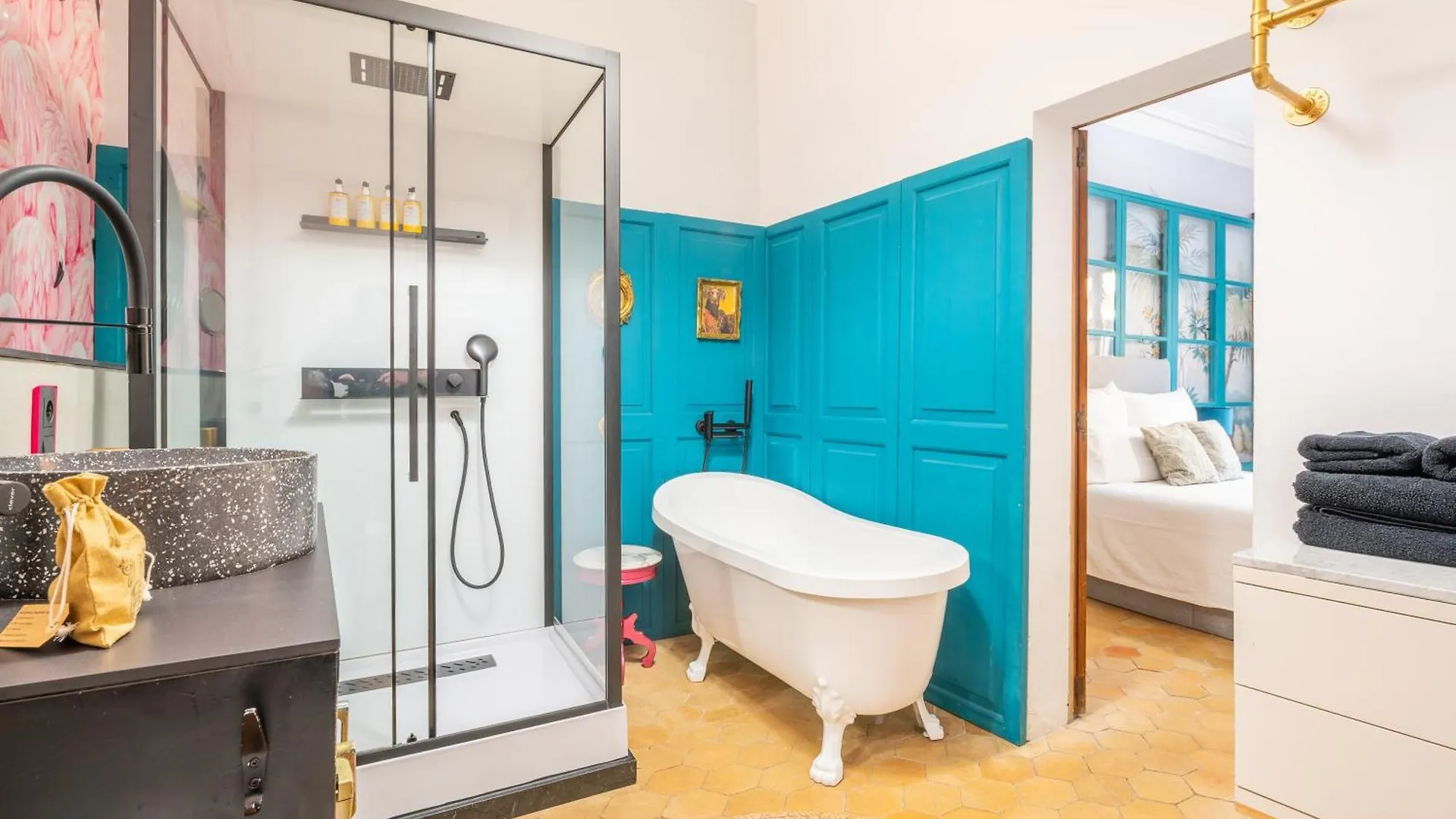 Dog Admiral - Urban Guest House Palma de Mallorca 0*,  Spain