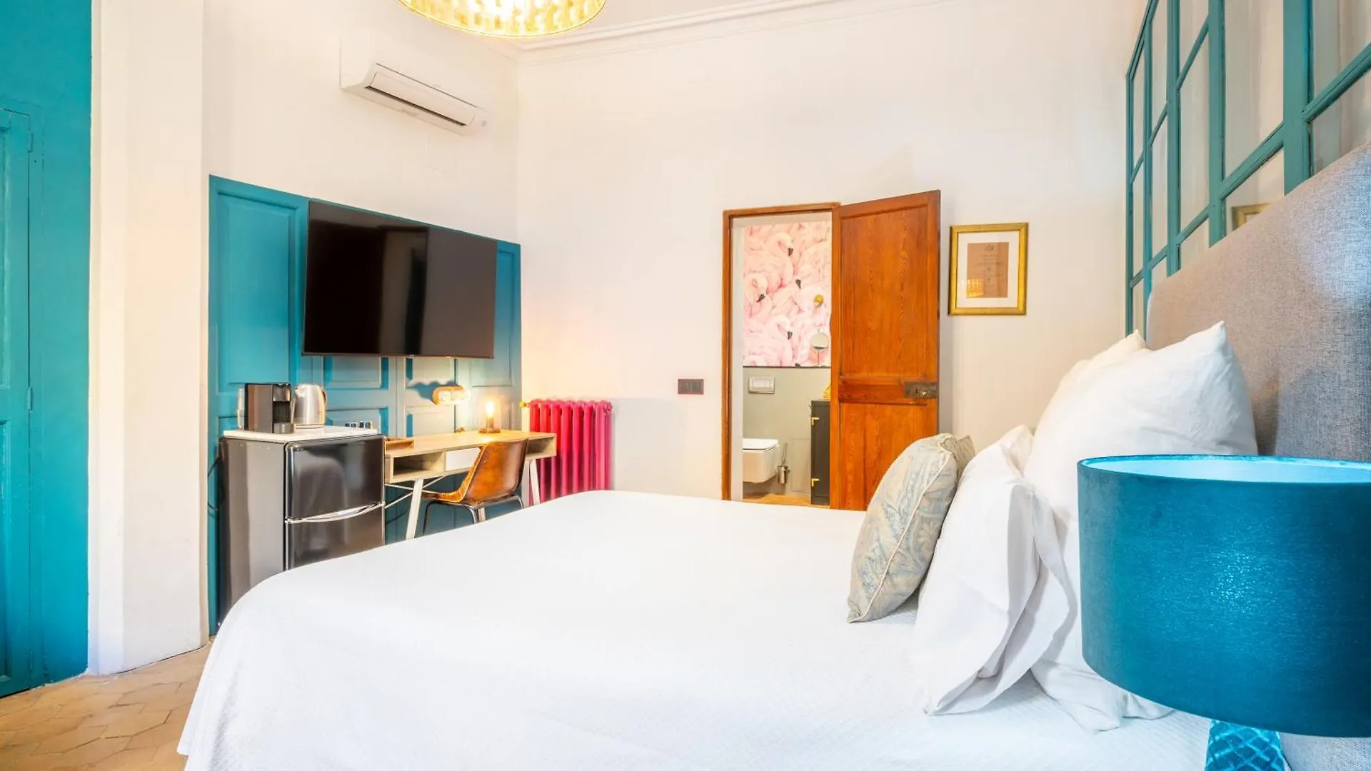 Dog Admiral - Urban Guest House Palma de Mallorca 0*,  Spain