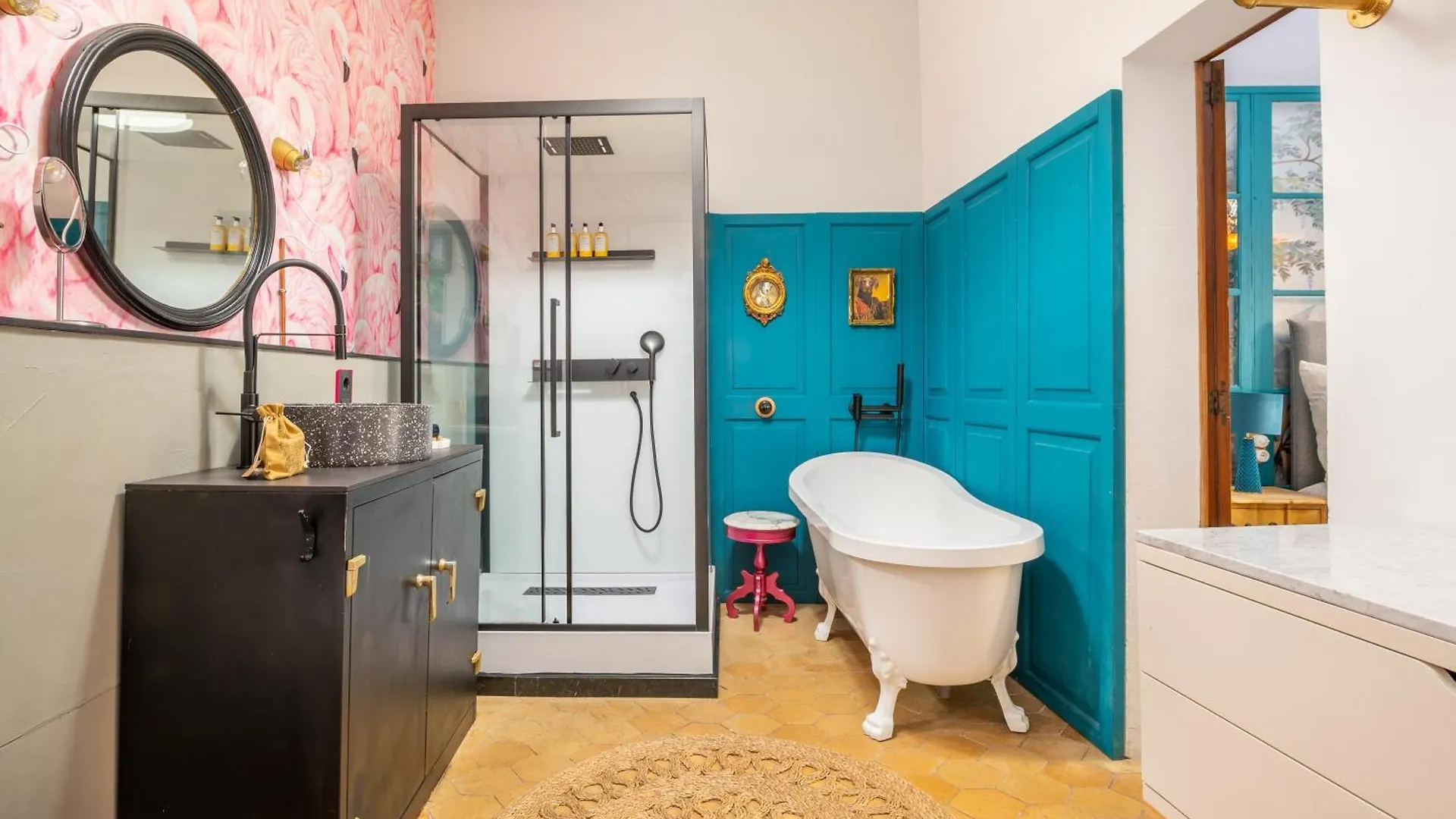 Dog Admiral - Urban Guest House Palma de Mallorca Bed & Breakfast